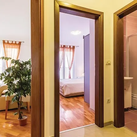 - Istra Apartment