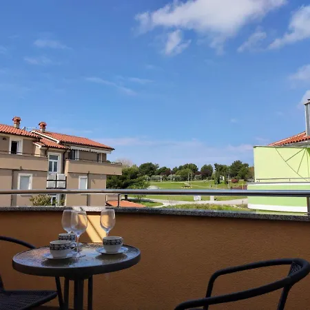 - Istra Apartment *